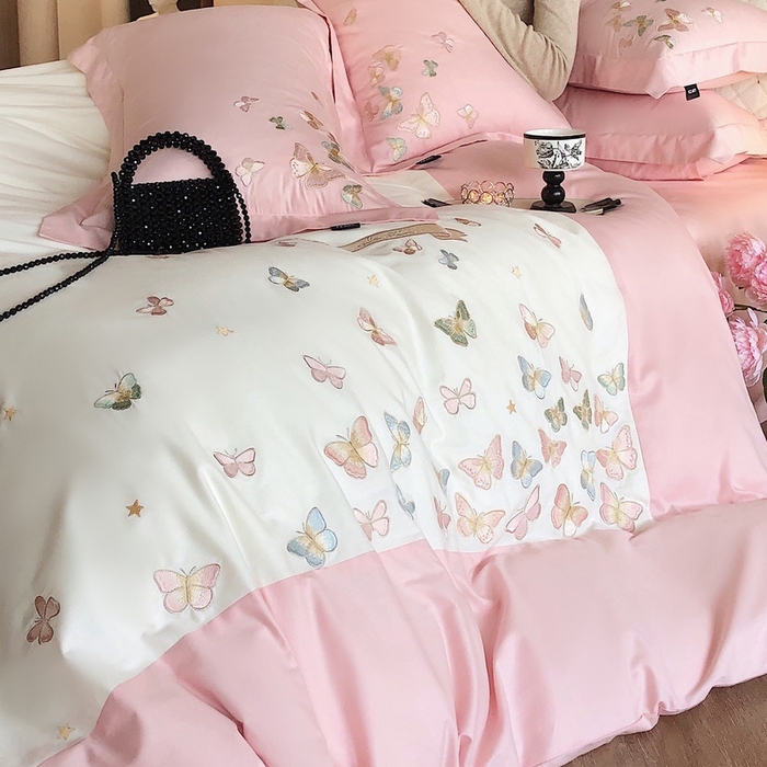 91家纺网 家纺一手货源 找家纺 卡姿家纺 2025新款清新风格刺绣四件套-- 彩蝶 彩蝶-粉