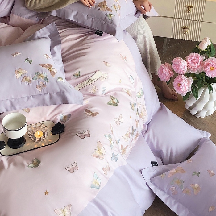 91家纺网 家纺一手货源 找家纺 卡姿家纺 2025新款清新风格刺绣四件套-- 彩蝶 彩蝶-紫