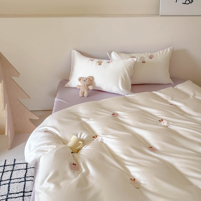 91家纺网 家纺一手货源 找家纺 蜜柚 2025新品60S奥地利兰精天丝小元素刺绣三件套四件套 三明治茶杯-紫