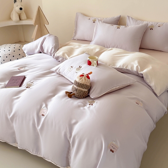 91家纺网 家纺一手货源 找家纺 蜜柚 2025新品60S奥地利兰精天丝小元素刺绣三件套四件套 三明治茶杯-紫粉