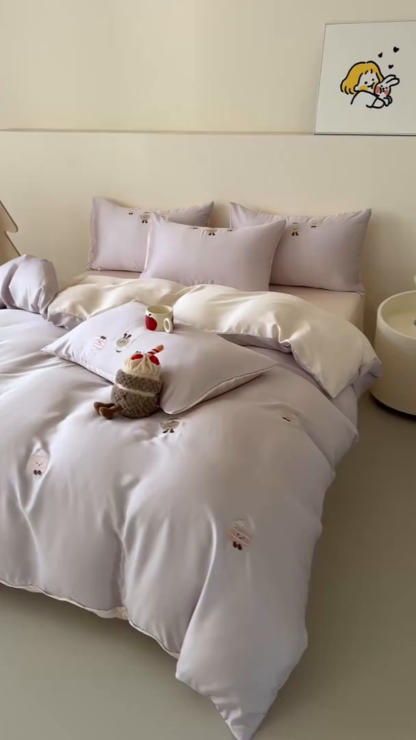 91家纺网 家纺一手货源 找家纺 蜜柚 2025新品60S奥地利兰精天丝小元素刺绣三件套四件套 三明治茶杯-紫粉