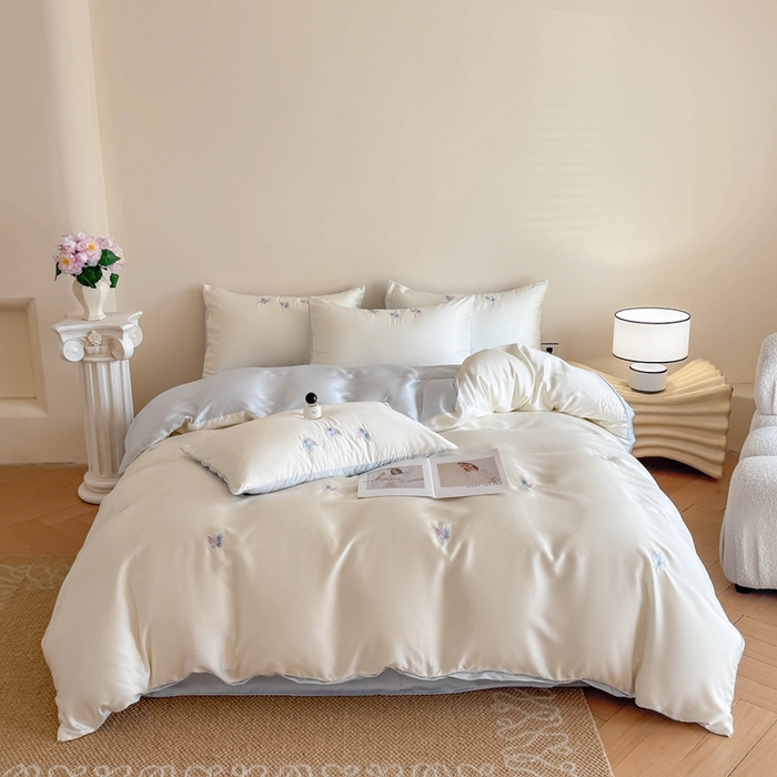 91家纺网 家纺一手货源 找家纺 蜜柚 2025新品60S奥地利兰精天丝小元素刺绣三件套四件套 紫蝴蝶