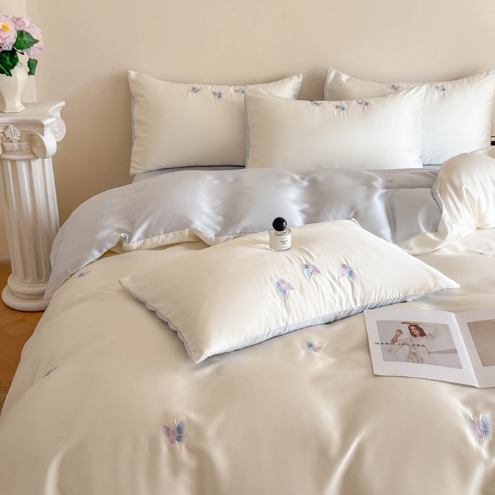 91家纺网 家纺一手货源 找家纺 蜜柚 2025新品60S奥地利兰精天丝小元素刺绣三件套四件套 紫蝴蝶