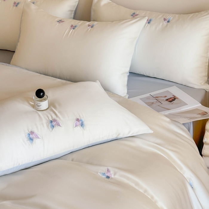 91家纺网 家纺一手货源 找家纺 蜜柚 2025新品60S奥地利兰精天丝小元素刺绣三件套四件套 紫蝴蝶