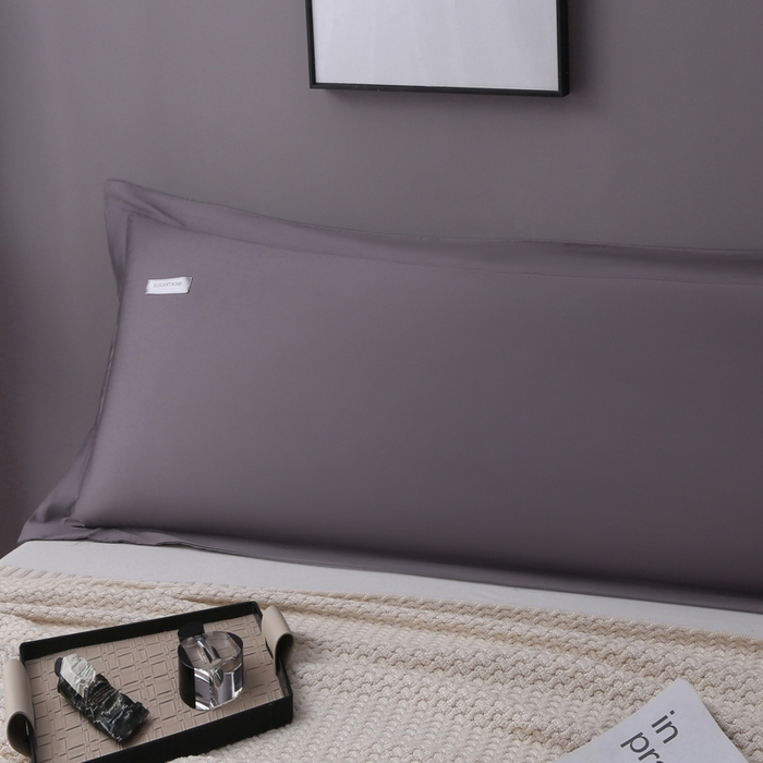 91家纺网 家纺一手货源 找家纺 凯森家纺 新疆100支长绒棉双人情侣枕套全棉贡缎长枕套1.2米1.5米枕芯套加长1米8枕头套纯色枕皮 商务灰