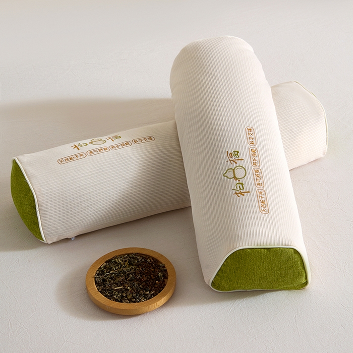 91家纺网 家纺一手货源 找家纺 微枕芯  2025新款柏福系列-草本养生牵引枕 圆柱款蓝色边+礼盒-一对