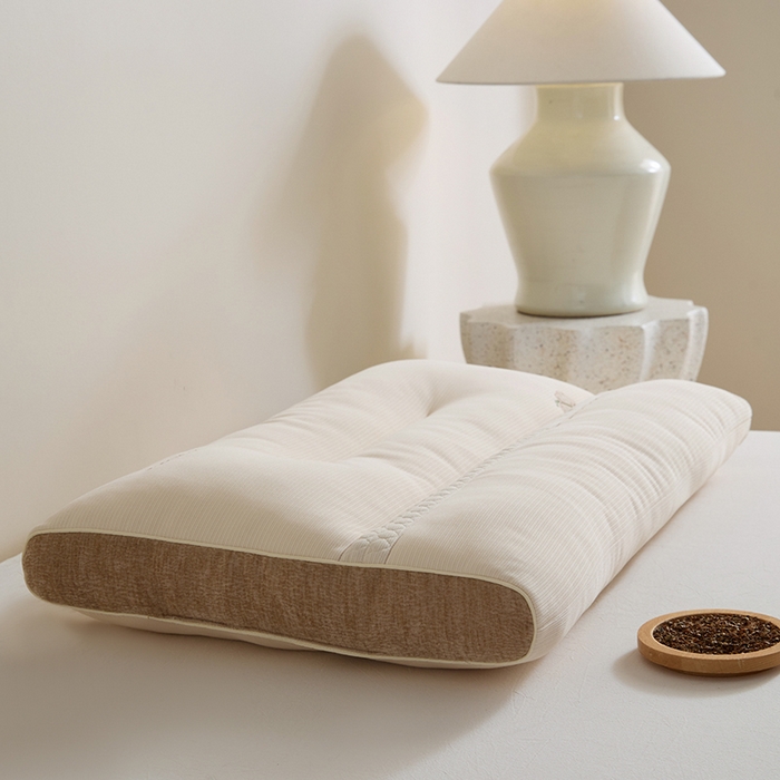 91家纺网 家纺一手货源 找家纺 微枕芯  2025新款柏福系列-草本养生牵引枕 柏福草本分区护颈枕一对装