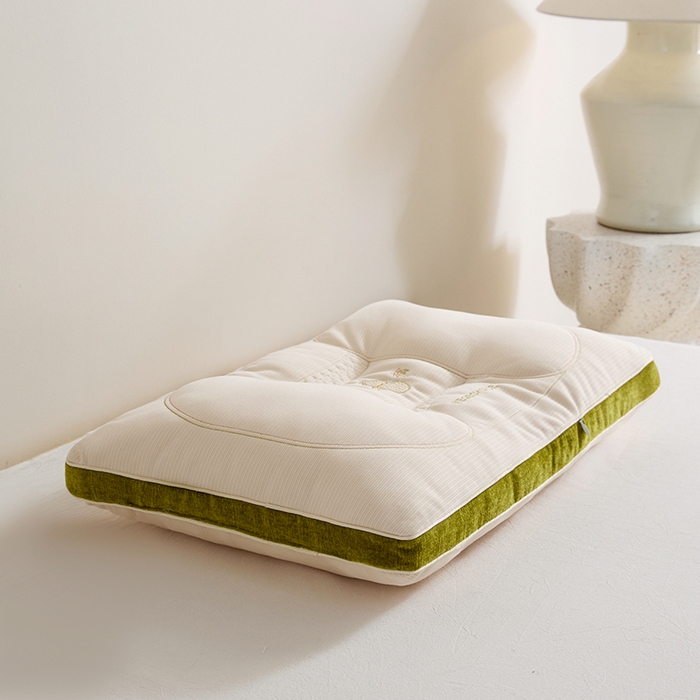 91家纺网 家纺一手货源 找家纺 微枕芯  2025新款柏福系列-草本养生牵引枕 分区儿童款-一对装