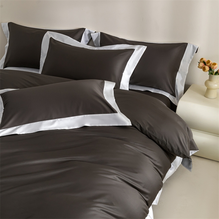 91家纺网 家纺一手货源 找家纺 贝兰仙奴2025新款50双股长绒棉拼边四件套 玄夜