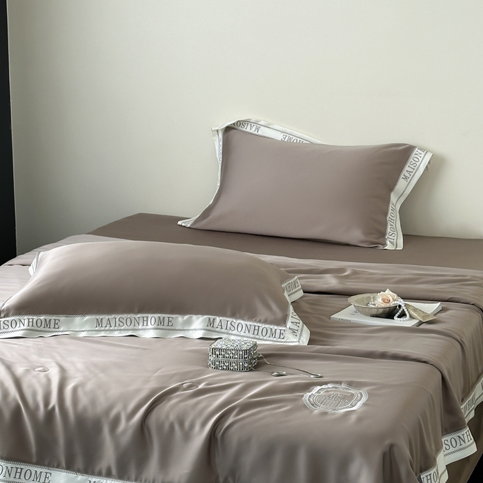 91家纺网 家纺一手货源 找家纺 汇庭 2025新款蒂普特夏被 咖色