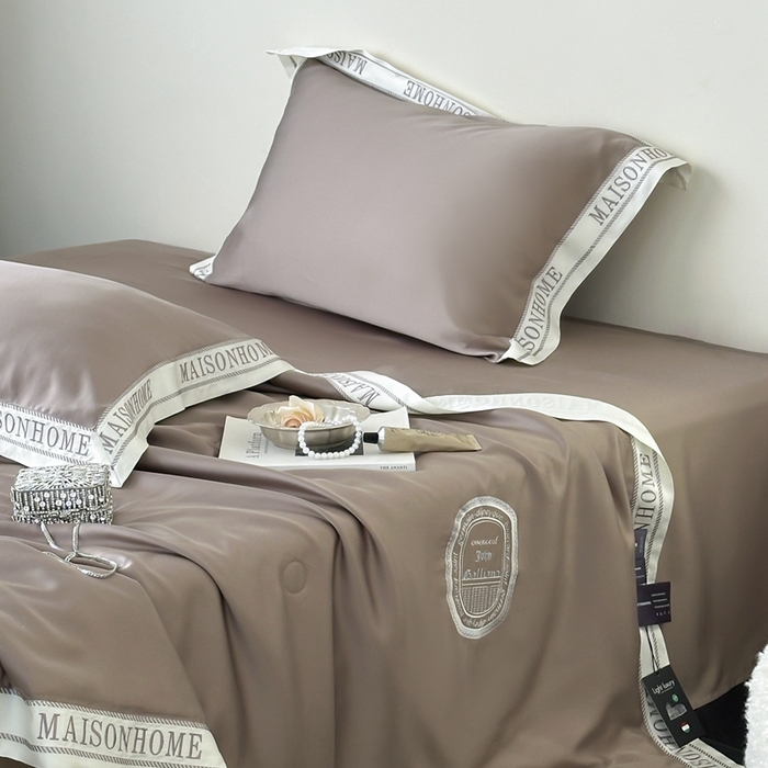 91家纺网 家纺一手货源 找家纺 汇庭 2025新款蒂普特夏被 咖色