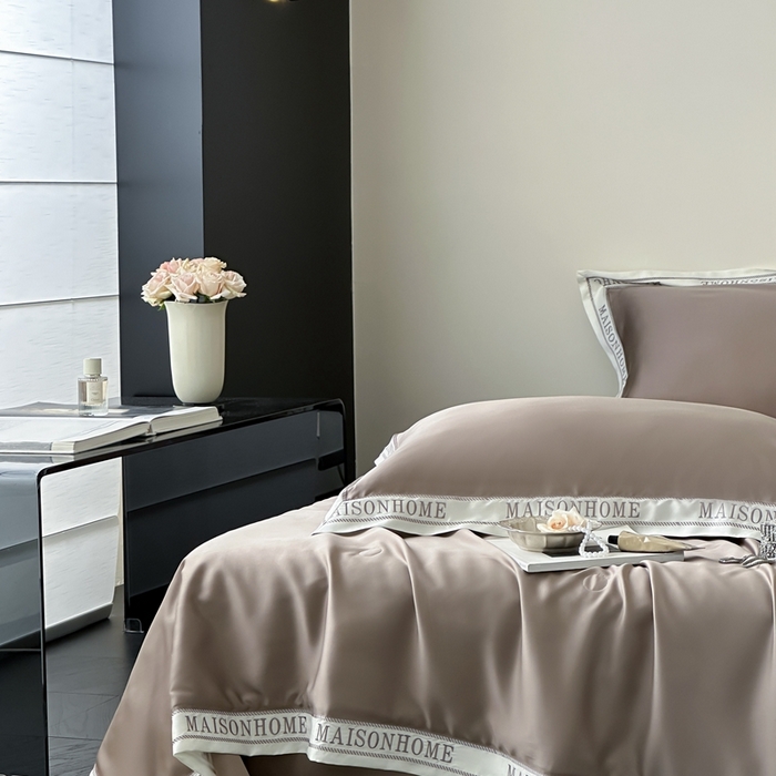 91家纺网 家纺一手货源 找家纺 汇庭 2025新款蒂普特夏被 咖色