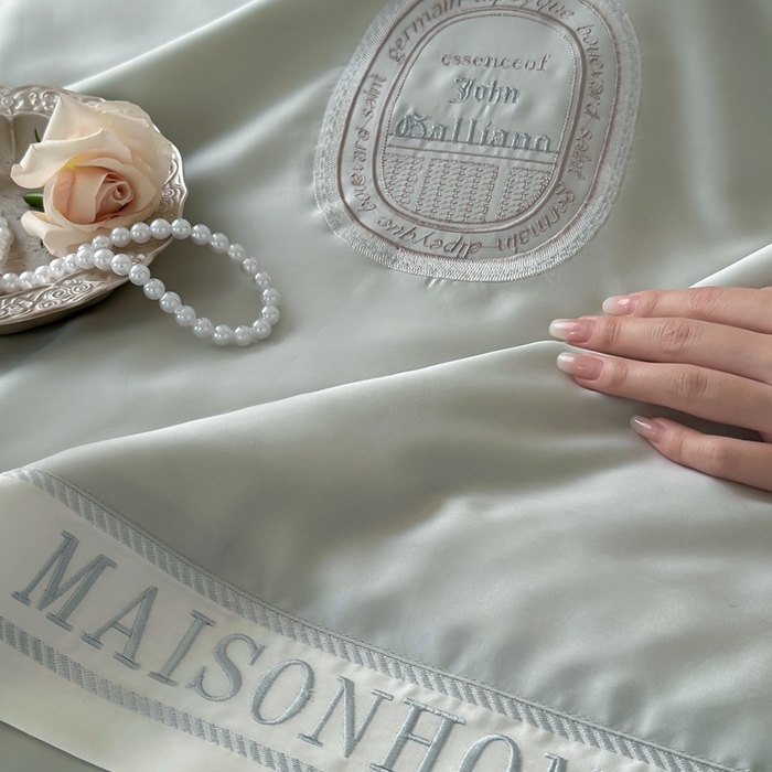 91家纺网 家纺一手货源 找家纺 汇庭 2025新款蒂普特夏被 绿色