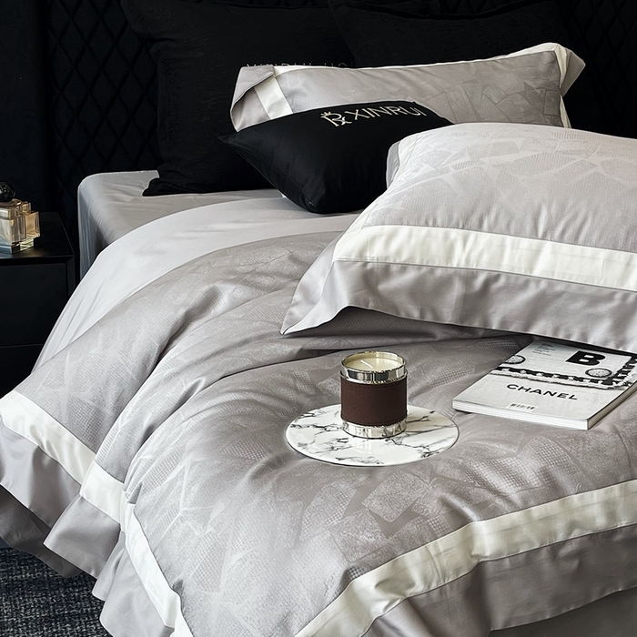 91家纺网 家纺一手货源 找家纺 馨蕊家居 2025新款高精密天丝棉提花流金岁月系列四件套 天丝棉流金岁月-高级灰