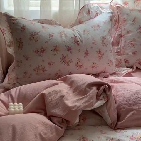 91家纺网 家纺一手货源 找家纺 春光里 2025新款亲肤舒适木棉皱皱纱花边四件套 夭夭