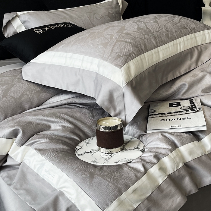 91家纺网 家纺一手货源 找家纺 馨蕊家居 2025新款高精密天丝棉提花流金岁月系列四件套 天丝棉流金岁月-高级灰