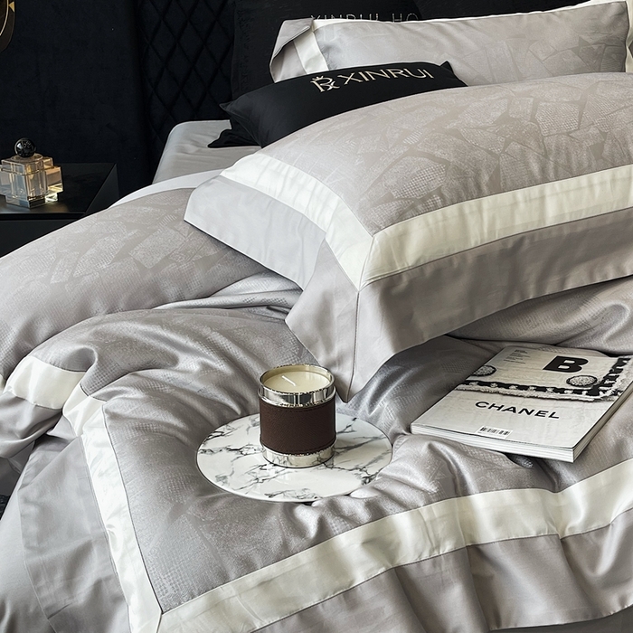 91家纺网 家纺一手货源 找家纺 馨蕊家居 2025新款高精密天丝棉提花流金岁月系列四件套 天丝棉流金岁月-高级灰