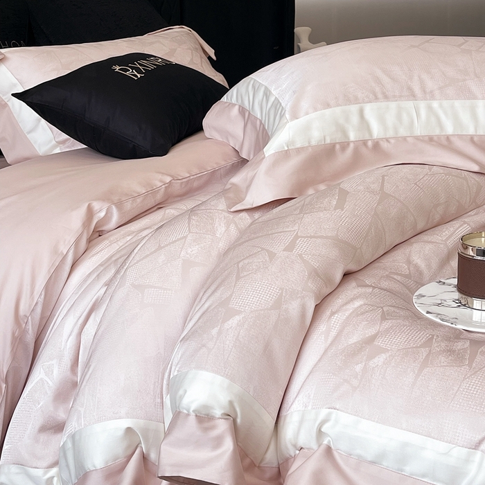 91家纺网 家纺一手货源 找家纺 馨蕊家居 2025新款高精密天丝棉提花流金岁月系列四件套 天丝棉流金岁月-初夏粉