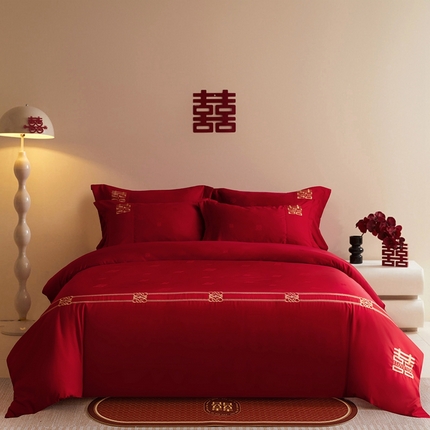 91家纺网 家纺一手货源 找家纺 卓缦家纺 2025新款提花刺绣婚庆四件套 喜悦