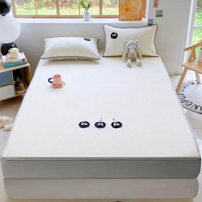 91家纺网 家纺一手货源 找家纺 （总）千朵 2025新款冰豆豆绣花凉席