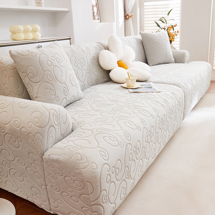 91家纺网 家纺一手货源 找家纺 丝绮鹿 2025新款雕花绒沙发套年华（直排松紧款） 浅灰