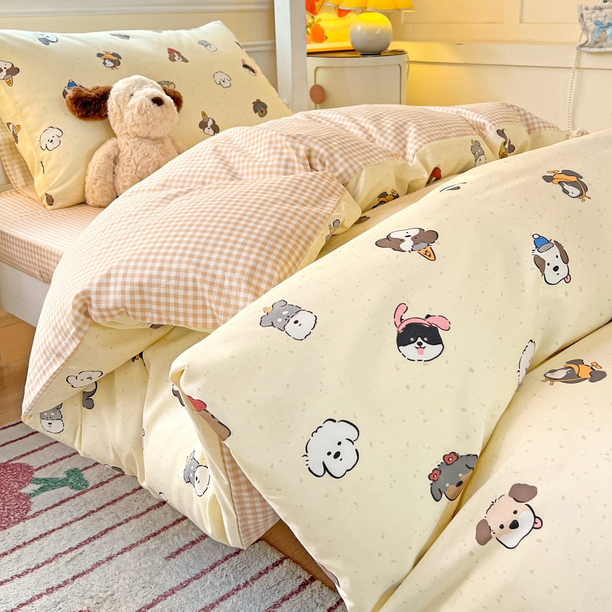 91家纺网 家纺一手货源 找家纺 西引力 2025新款全棉印花学生宿舍三件套四件套 富贵狗