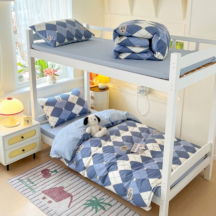 91家纺网 家纺一手货源 找家纺 （总）西引力 2025新款全棉印花学生宿舍三件套四件套