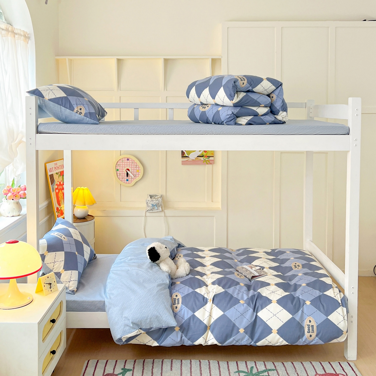 91家纺网 家纺一手货源 找家纺 西引力 2025新款全棉印花学生宿舍三件套四件套 英伦蓝