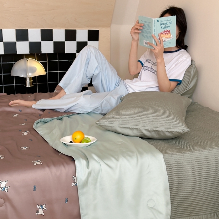 91家纺网 家纺一手货源 找家纺 汇庭2025新款奇趣夏被 马普尔棕