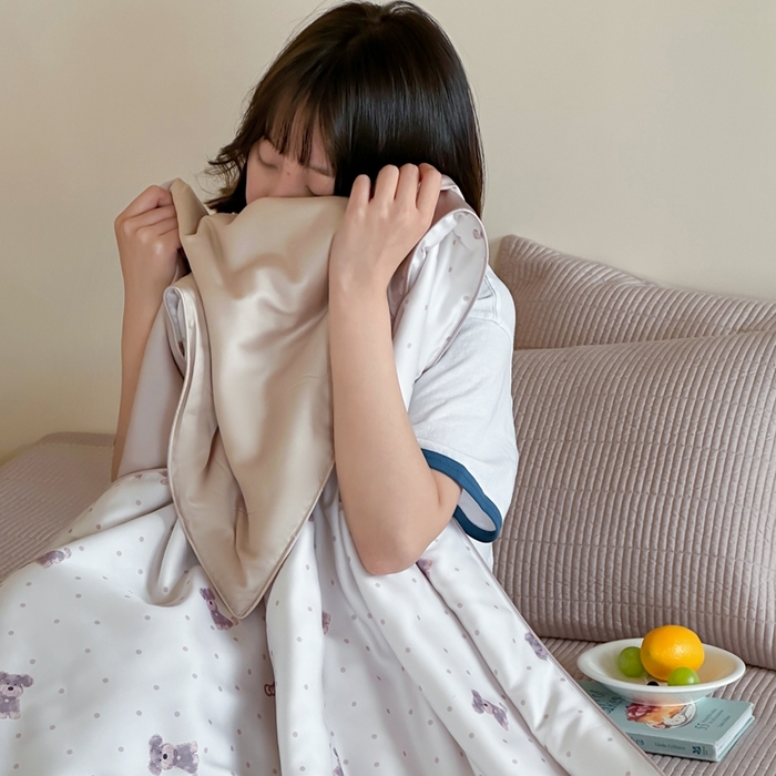 91家纺网 家纺一手货源 找家纺 汇庭2025新款奇趣夏被 曲奇狗