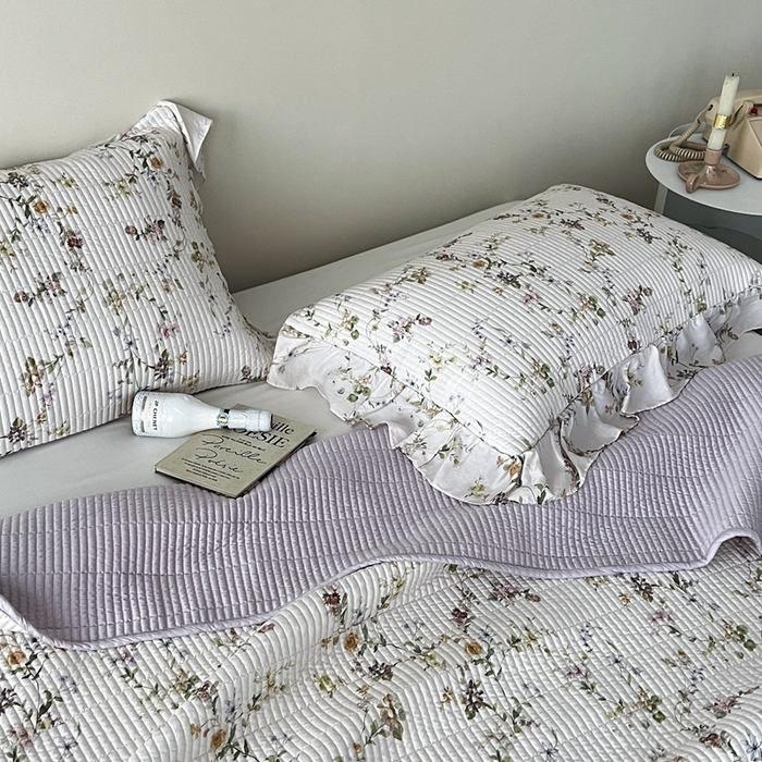 91家纺网 家纺一手货源 找家纺 2025新款悠扬床盖三件套 茶枝紫花