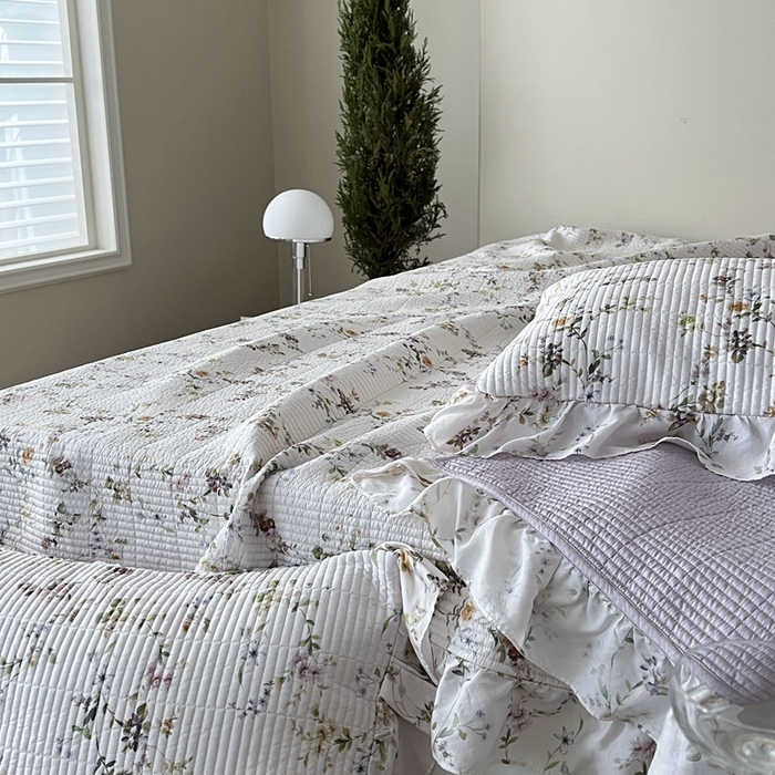 91家纺网 家纺一手货源 找家纺 2025新款悠扬床盖三件套 茶枝紫花