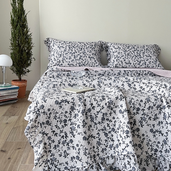 91家纺网 家纺一手货源 找家纺 2025新款悠扬床盖三件套 莫卡顿