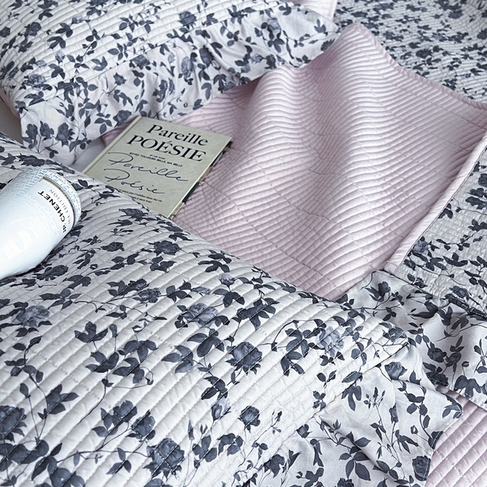 91家纺网 家纺一手货源 找家纺 2025新款悠扬床盖三件套 莫卡顿