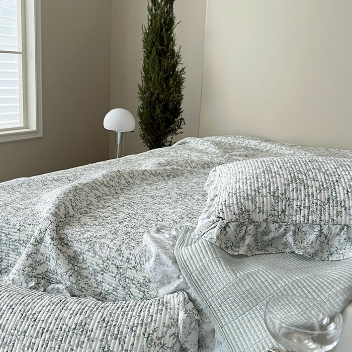 91家纺网 家纺一手货源 找家纺 2025新款悠扬床盖三件套 山茶花