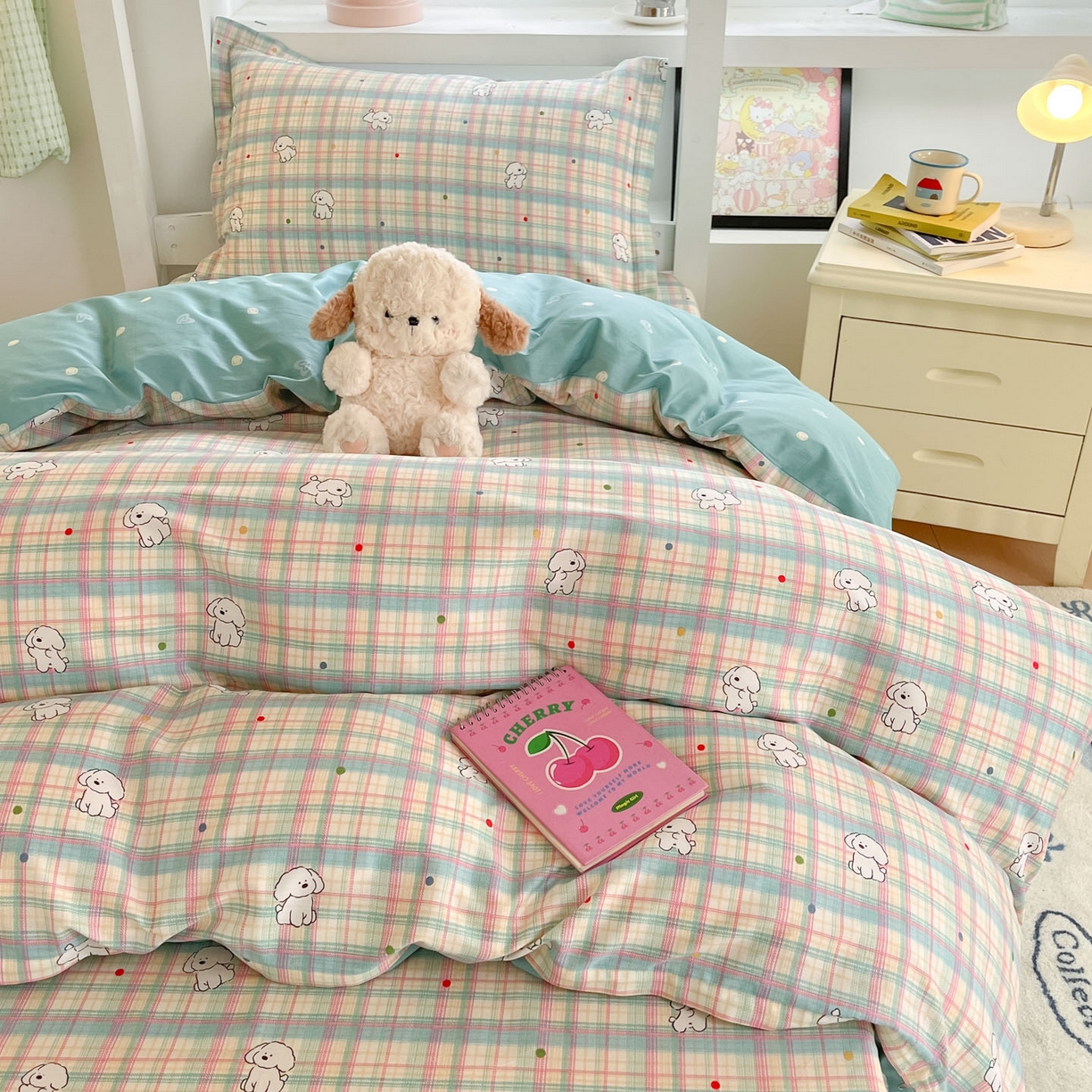 91家纺网 家纺一手货源 找家纺 铭成家纺 2025新款全棉印花学生三件套系列（提供买家秀） 彩虹格小狗