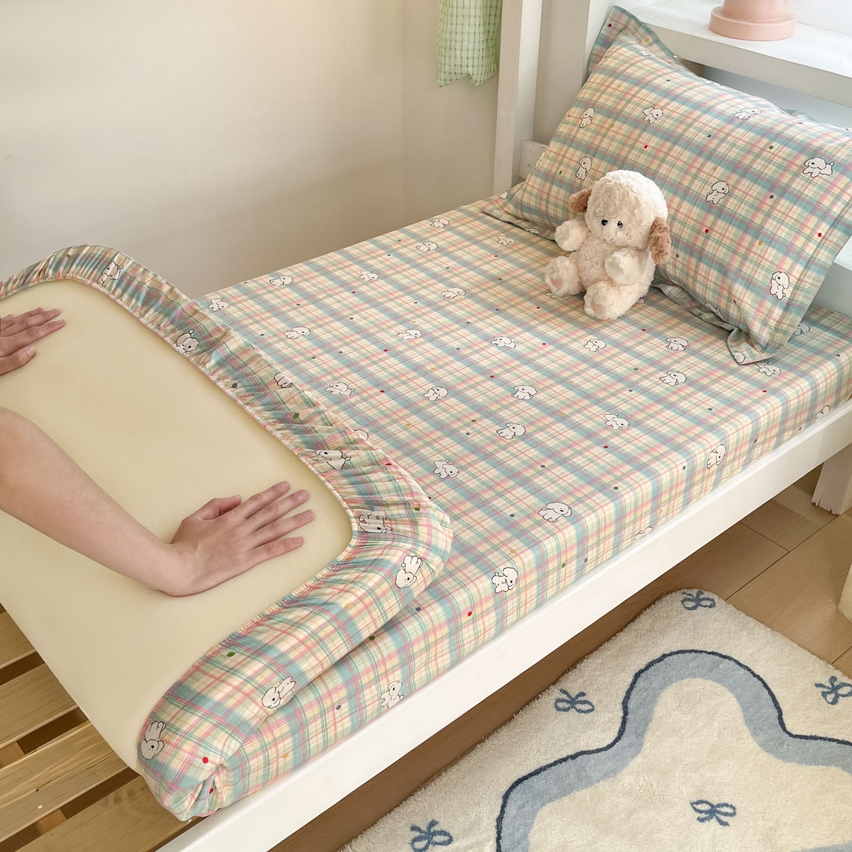 91家纺网 家纺一手货源 找家纺 铭成家纺 2025新款全棉印花学生三件套系列（提供买家秀） 彩虹格小狗