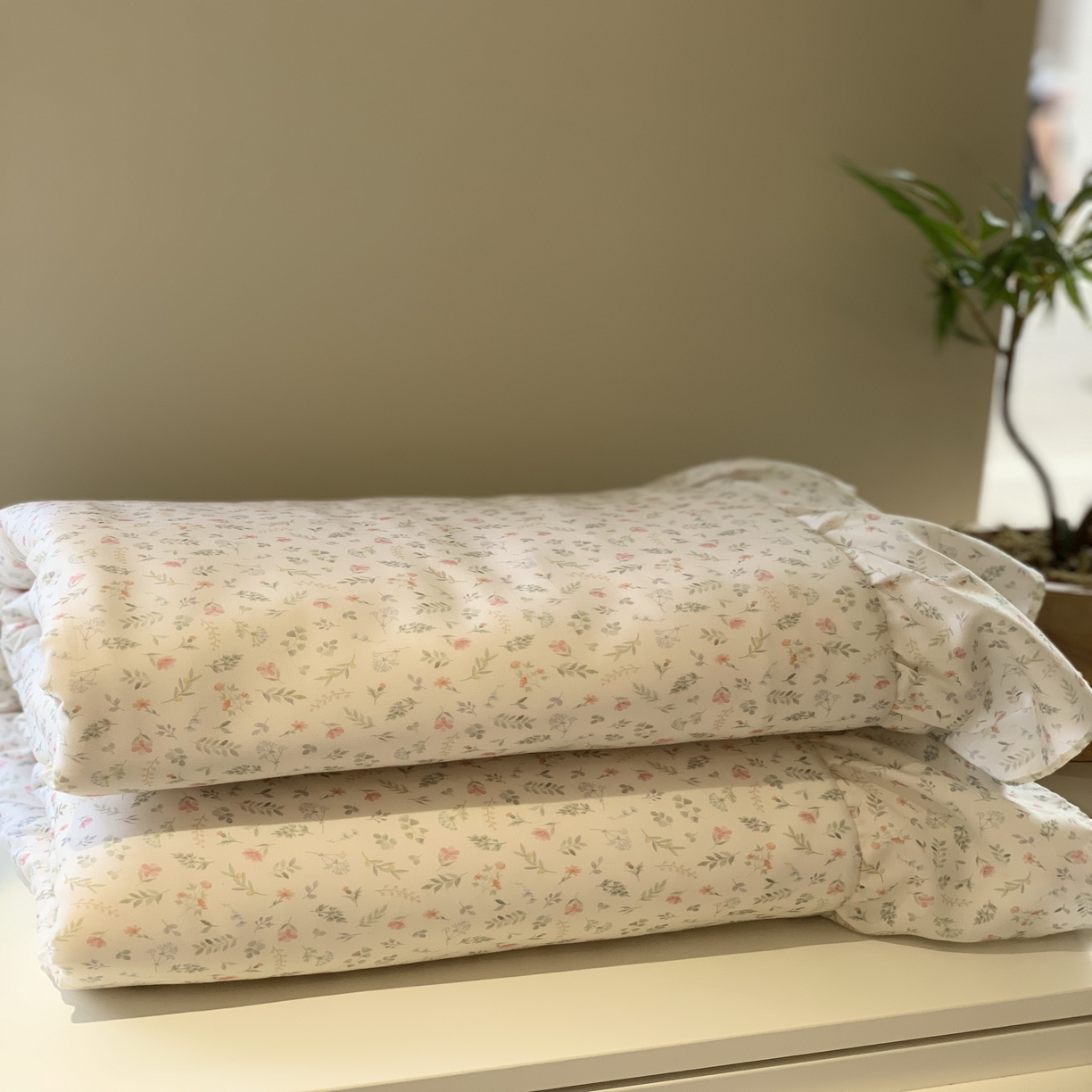 91家纺网 家纺一手货源 找家纺 汇庭 2025春夏新款悠扬夏被系列夏凉被空调被单夏被 夏瑾小花