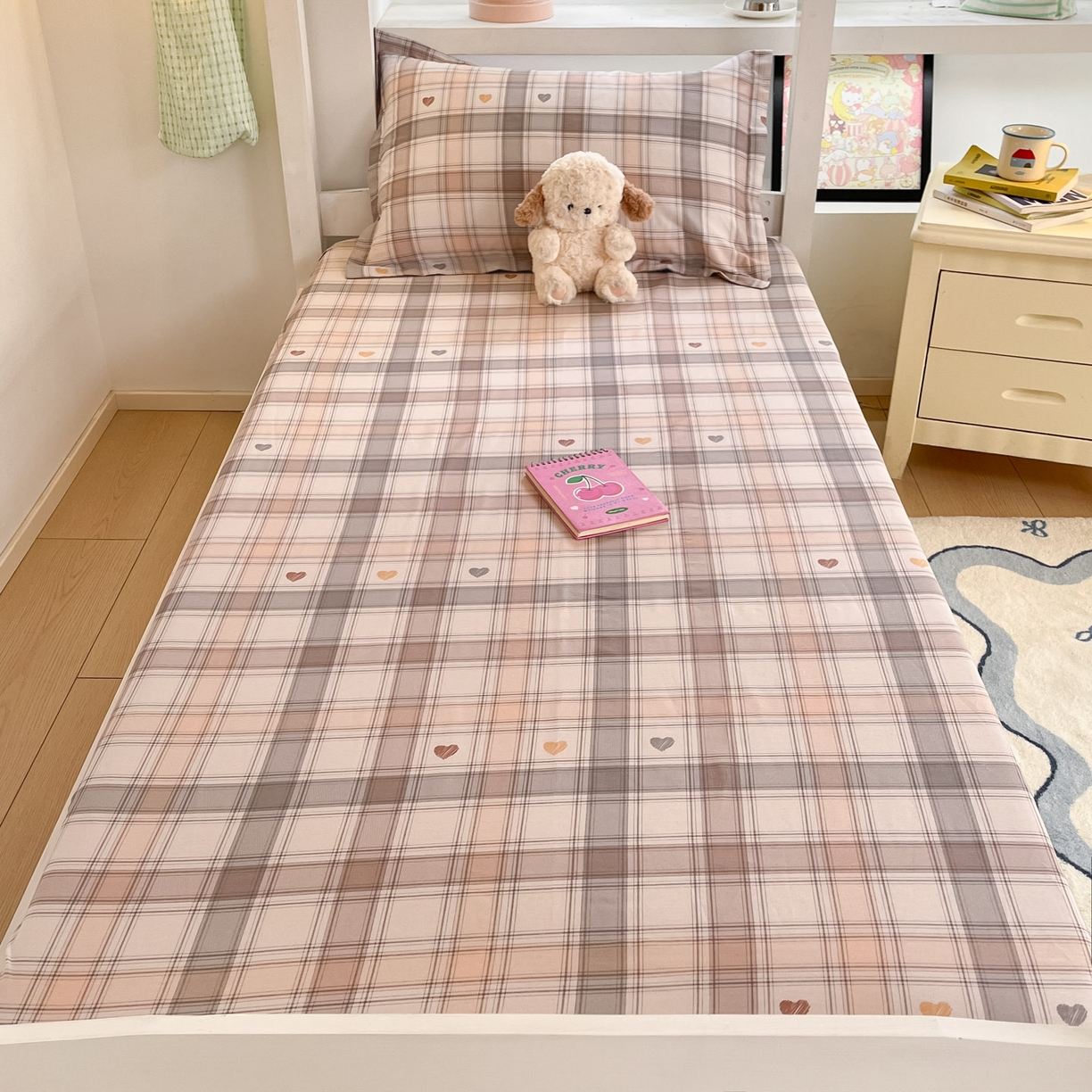 91家纺网 家纺一手货源 找家纺 铭成家纺 2025新款全棉印花学生单床笠系列 拿铁米