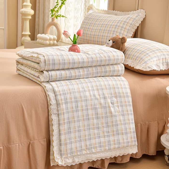 91家纺网 家纺一手货源 找家纺 绘萱家居 2025新款100%全棉双层纱花边床裙款夏被四件套