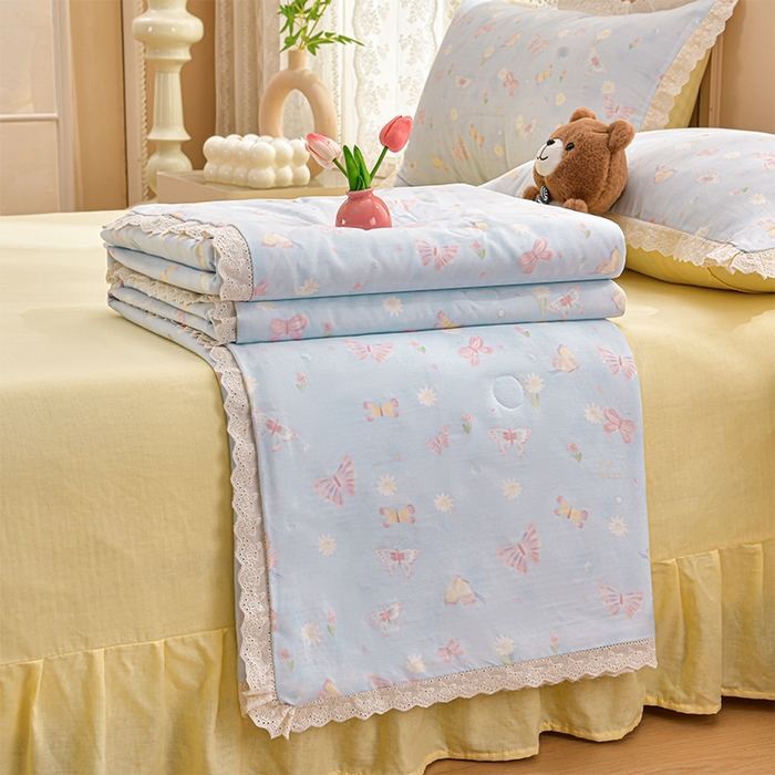 91家纺网 家纺一手货源 找家纺 绘萱家居 2025新款100%全棉双层纱花边床裙款夏被四件套