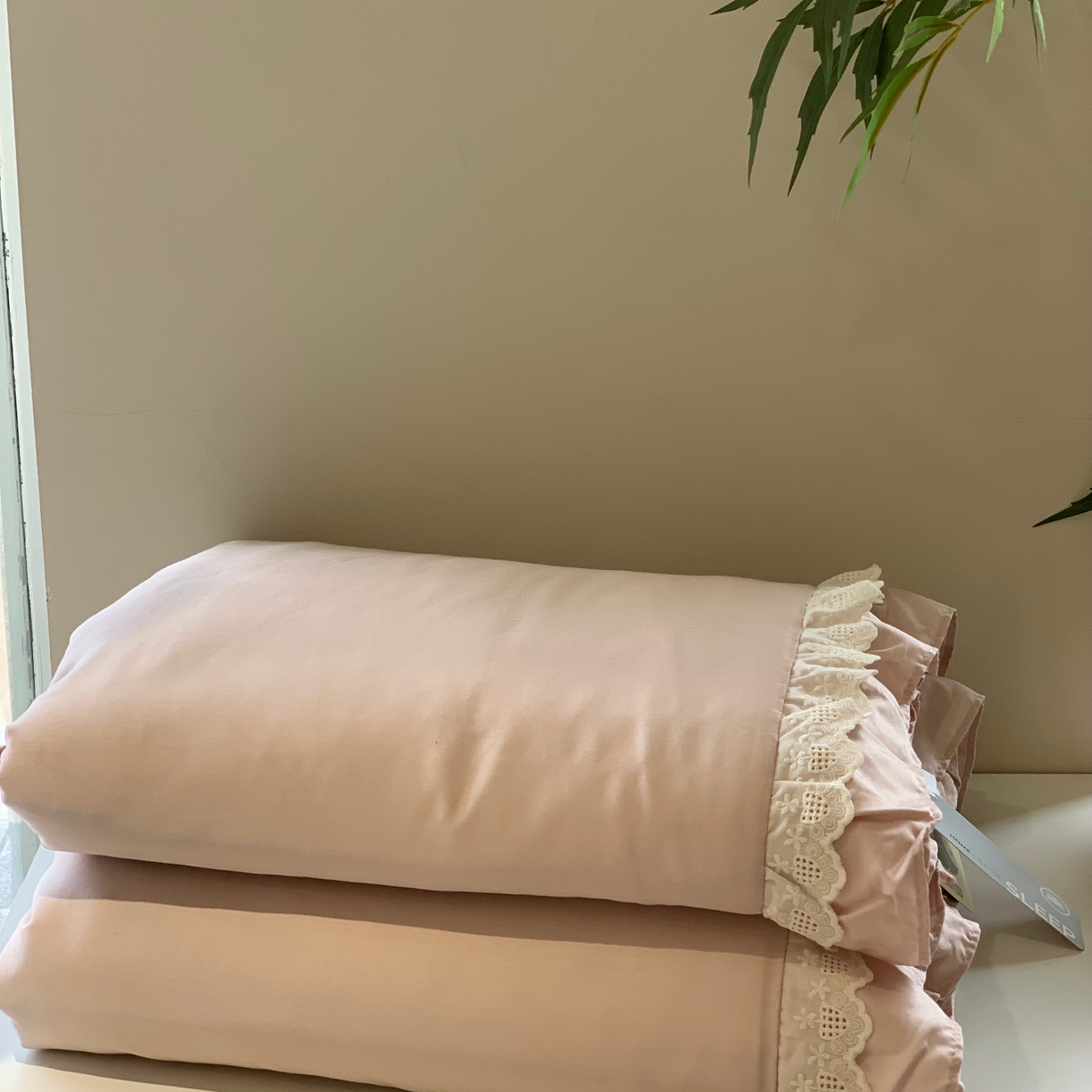 91家纺网 家纺一手货源 找家纺 汇庭 2025春夏新款美心真被系列夏凉被空调被单夏被 爱心豆沙