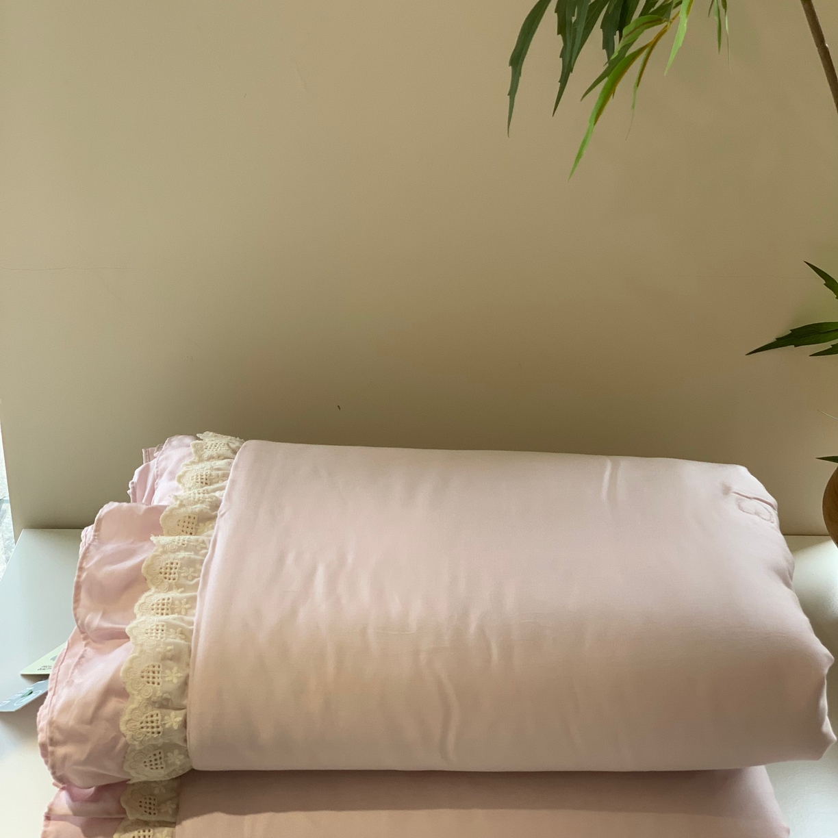 91家纺网 家纺一手货源 找家纺 汇庭 2025春夏新款美心真被系列夏凉被空调被单夏被 爱心紫罗兰