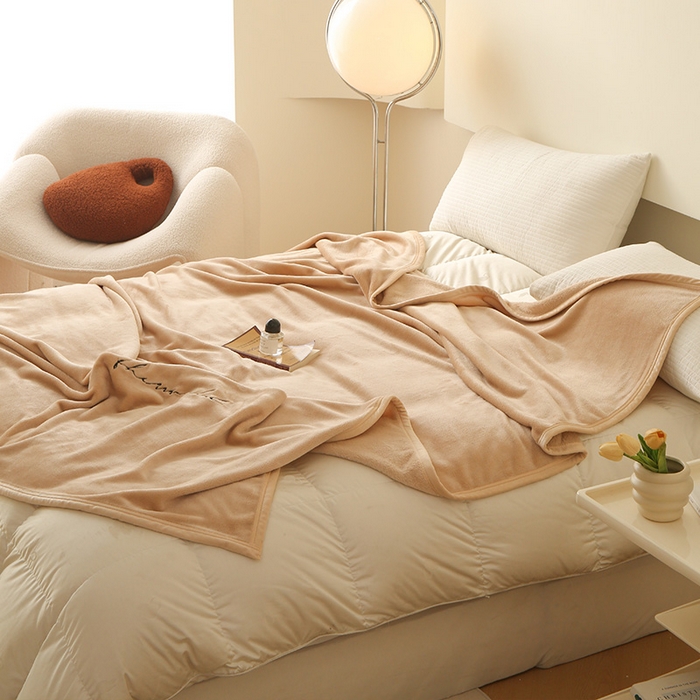 91家纺网 家纺一手货源 找家纺 合纵跨境工厂 2025新品绣花牛奶绒毛毯法莱绒雪花绒贝贝绒双面绒毛毯跨境外贸JIT一件代发TEMU亚马逊希音包过核价nice nice浅驼