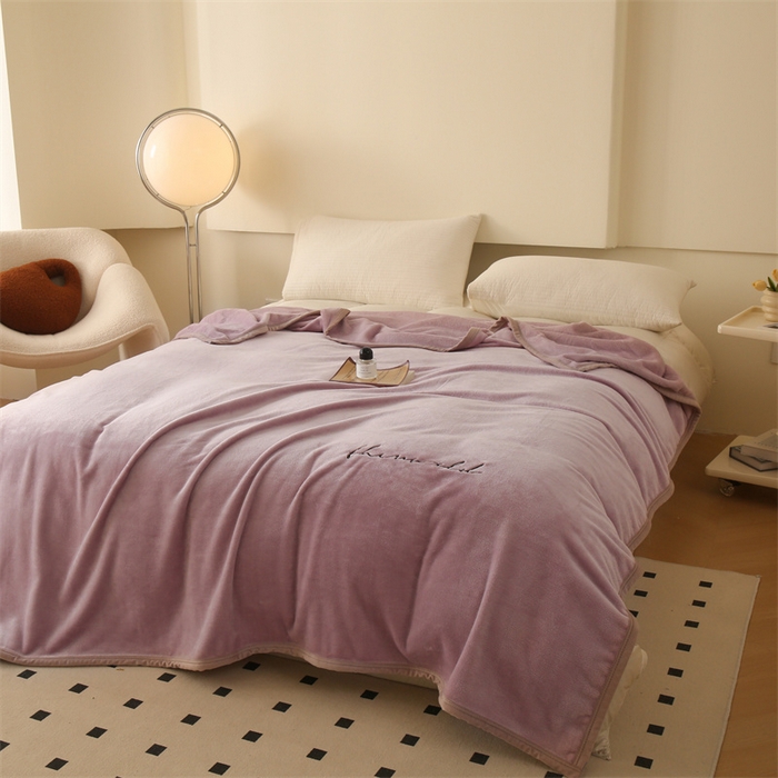 91家纺网 家纺一手货源 找家纺 合纵跨境工厂 2025新品绣花牛奶绒毛毯法莱绒雪花绒贝贝绒双面绒毛毯跨境外贸JIT一件代发TEMU亚马逊希音包过核价nice nice浅紫