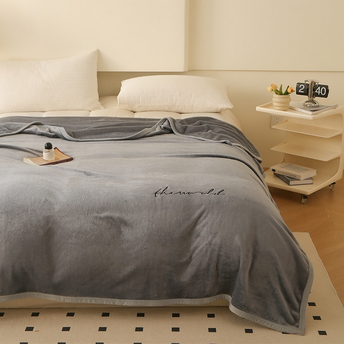 91家纺网 家纺一手货源 找家纺 合纵跨境工厂 2025新品绣花牛奶绒毛毯法莱绒雪花绒贝贝绒双面绒毛毯跨境外贸JIT一件代发TEMU亚马逊希音包过核价nice nice深灰