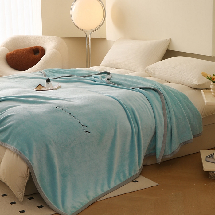 91家纺网 家纺一手货源 找家纺 合纵跨境工厂 2025新品绣花牛奶绒毛毯法莱绒雪花绒贝贝绒双面绒毛毯跨境外贸JIT一件代发TEMU亚马逊希音包过核价nice nice水蓝