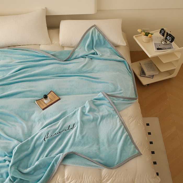 91家纺网 家纺一手货源 找家纺 合纵跨境工厂 2025新品绣花牛奶绒毛毯法莱绒雪花绒贝贝绒双面绒毛毯跨境外贸JIT一件代发TEMU亚马逊希音包过核价nice nice水蓝