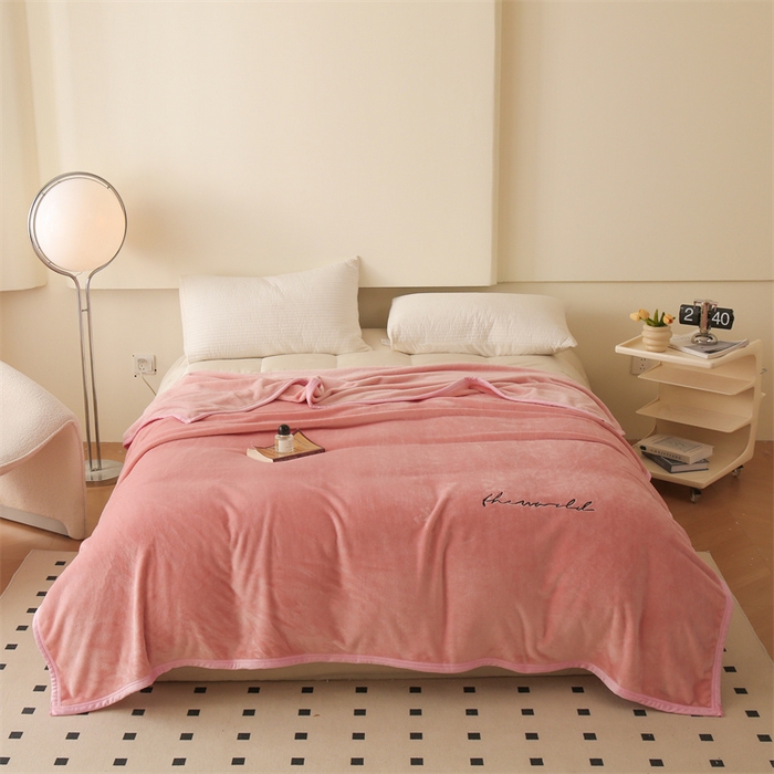 91家纺网 家纺一手货源 找家纺 合纵跨境工厂 2025新品绣花牛奶绒毛毯法莱绒雪花绒贝贝绒双面绒毛毯跨境外贸JIT一件代发TEMU亚马逊希音包过核价nice nice桃粉