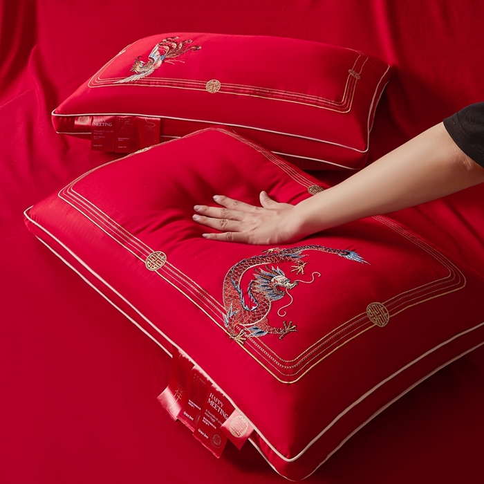 91家纺网 家纺一手货源 找家纺 （总）珍贝家纺 2025新款龙凤呈祥枕 枕头枕芯